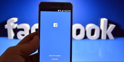 Facebook joins research to study the impact of social media on elections