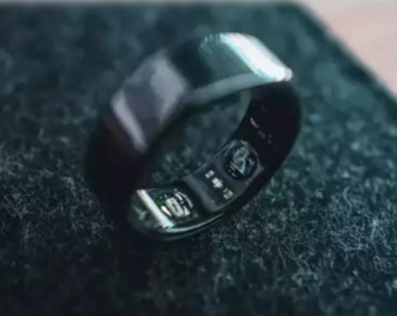 Samsung Unveils Galaxy Ring: A Game-Changing Hybrid Wearable Device