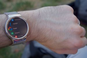 Google Android Wear 2.0, revived rivalry between smartwatches' brands
