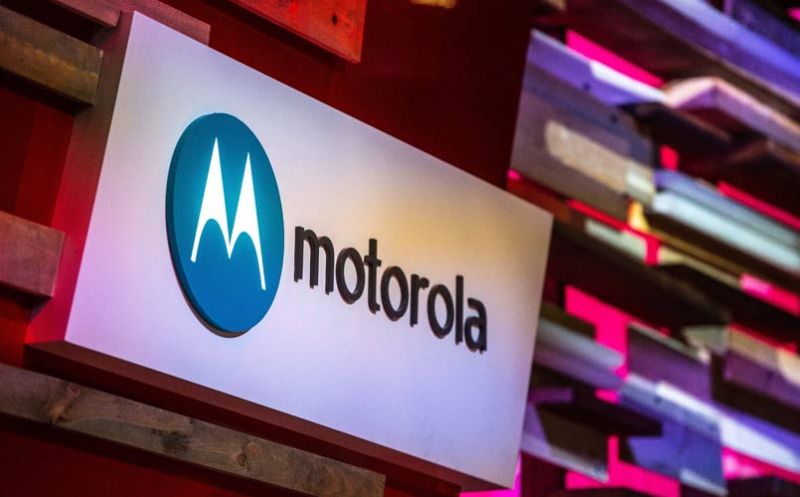 Motorola might launch first smartphone with in-device wireless charging