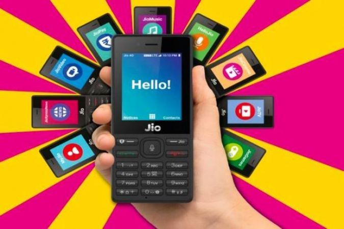 Jio phone is way better than Airtel and Karbonn phones