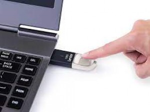 Lexar launches pen drive with strong fingerprint, personal data will now be safe