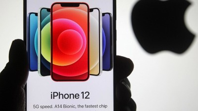 एप्पल ने लॉन्चिंग में की देरी तो iPhone की बिक्री में आई गिरावट