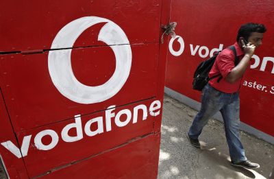 Vodafone के इन कस्टमर्स को मिलेगा कैशबैक ऑफर्स
