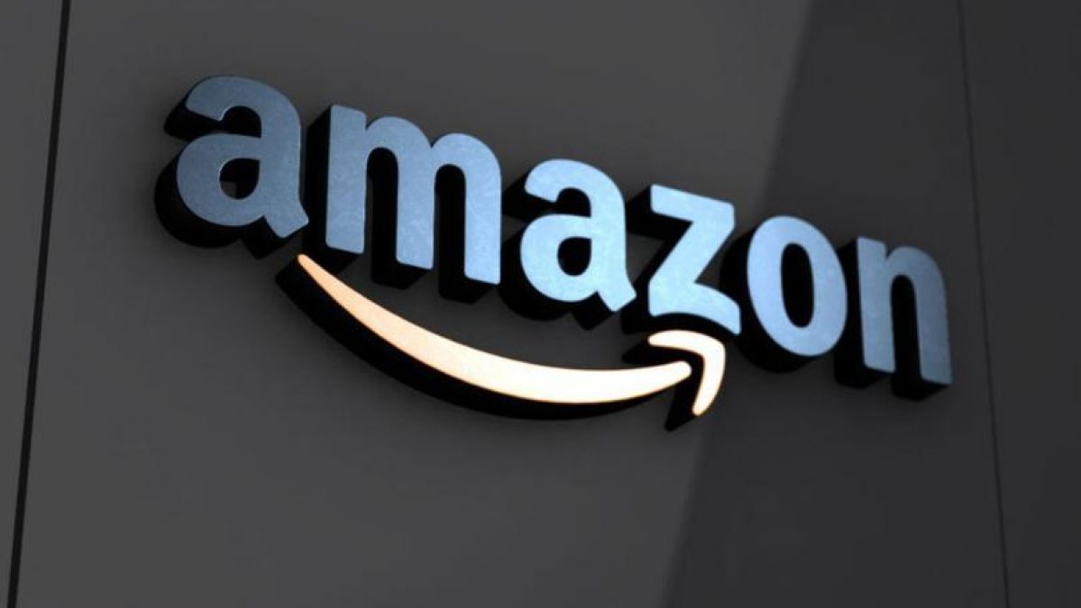Amazon mistakenly sells Rs 9 lakh camera gear only at Rs 6500