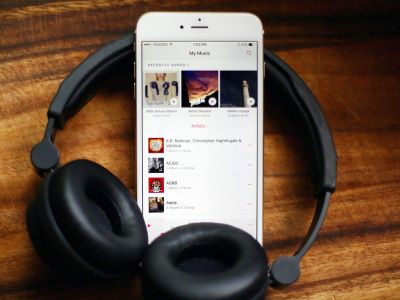 बेहतरीन ऑनलाइन म्यूजिक का अनुभव आप पा सकते है Apple Music App से