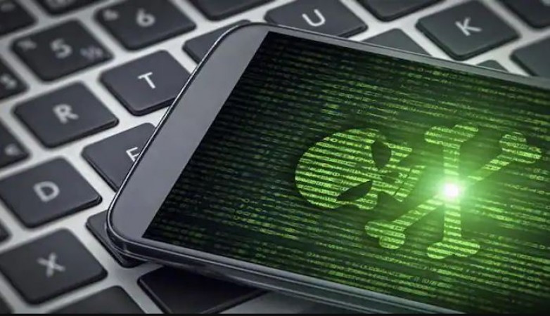 Mobile users beware! This dangerous virus will empty your bank account, save like this