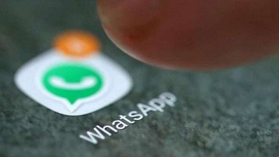 Know trick to listen Whatsapp audio message secretly without headphones