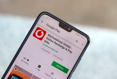 96.6 जीबी डाटा और ये धमाकेदार फायदें, Vodafone ने उतार दिया नया दमदार प्लान