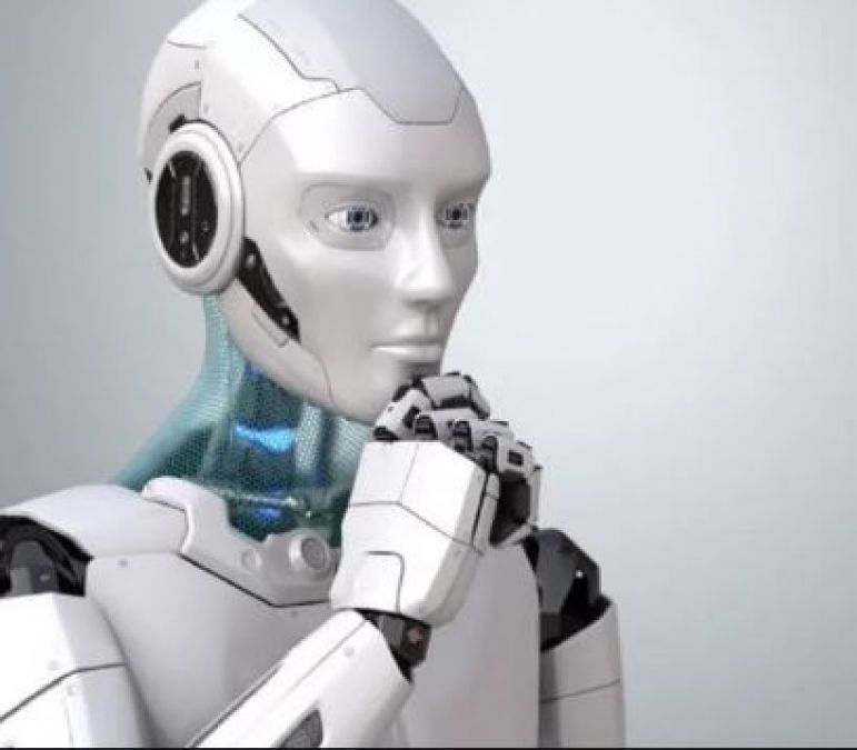 2024 तक मैनेजर्स की जगह लेगी यह रोबोट, खतरे में पड़ी नौकरी