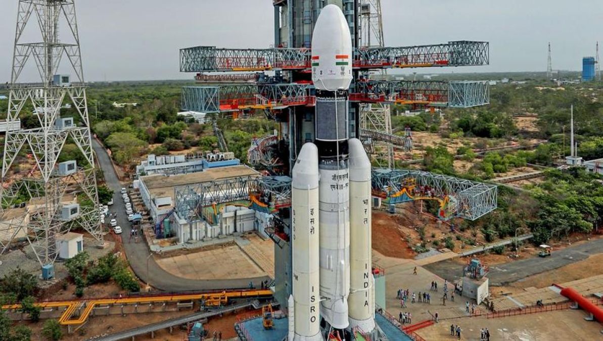 Chandrayaan-2 : लाइव लॉन्च देखने का सुनहरा मौका, जानिए कहां करें रजिस्ट्रेशन