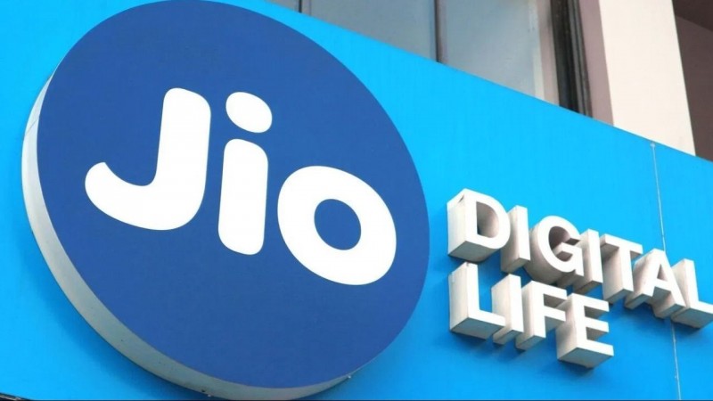 Jio application crosses 1 Million downloads in just 2 months