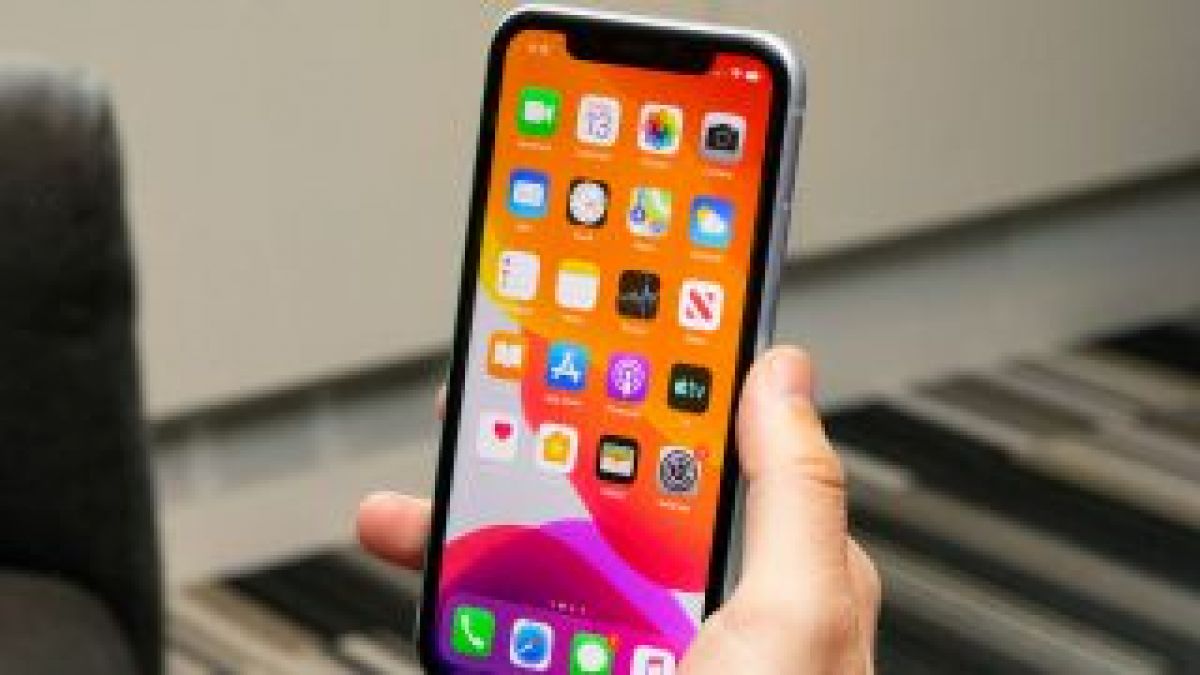 iPhone XR available at a very attractive price in 'Apple Days Sale'