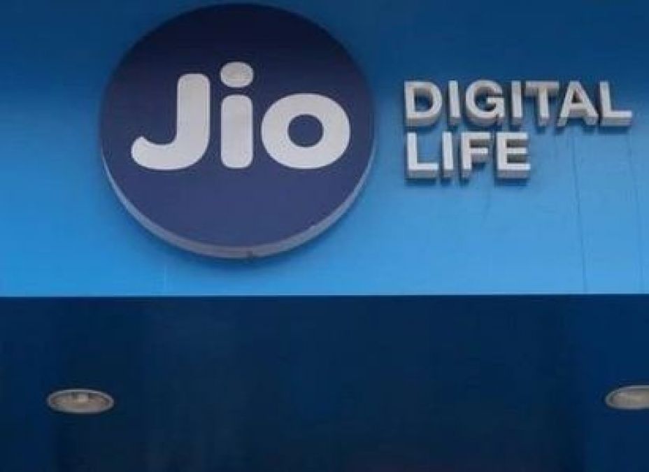This set-top of Jio has many tremendous features, know what is different