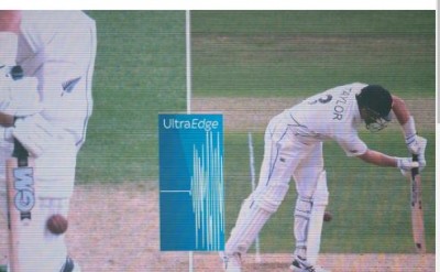 How does UltraEdge work in cricket? Even a light touch can be detected