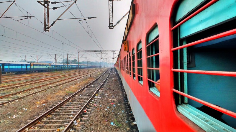 Is it possible to change trains using the same general ticket? the rules of Indian Railways