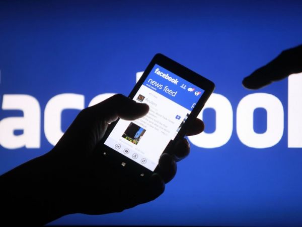 Facebook to insert 'advertisements' in videos