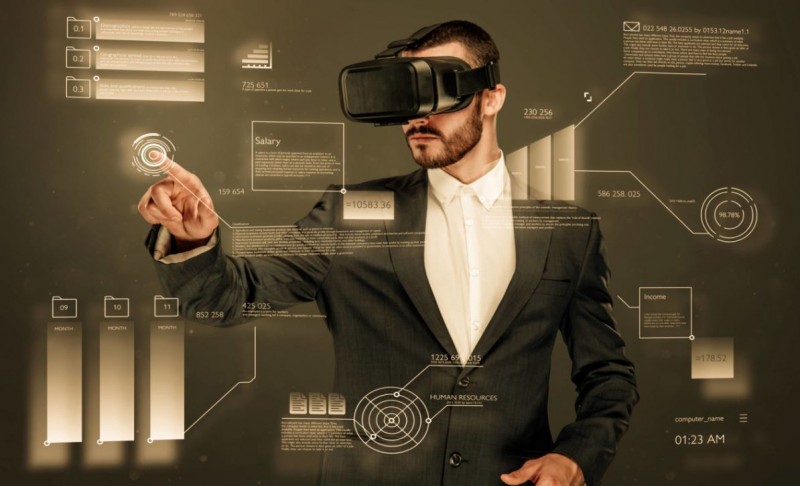 Exploring the World of Virtual Reality: Applications and Implications