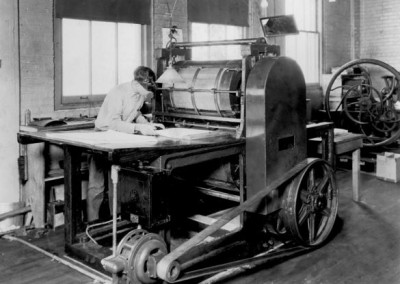 The Invention of the Printing Press: Revolutionizing the Spread of Knowledge and Information