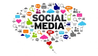 how social media marketing is different from traditional marketing
