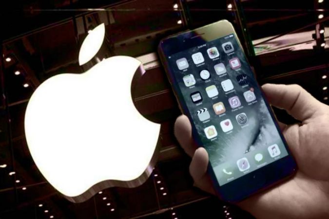 A penalty of 45 crores imposed on Apple for misleading customer