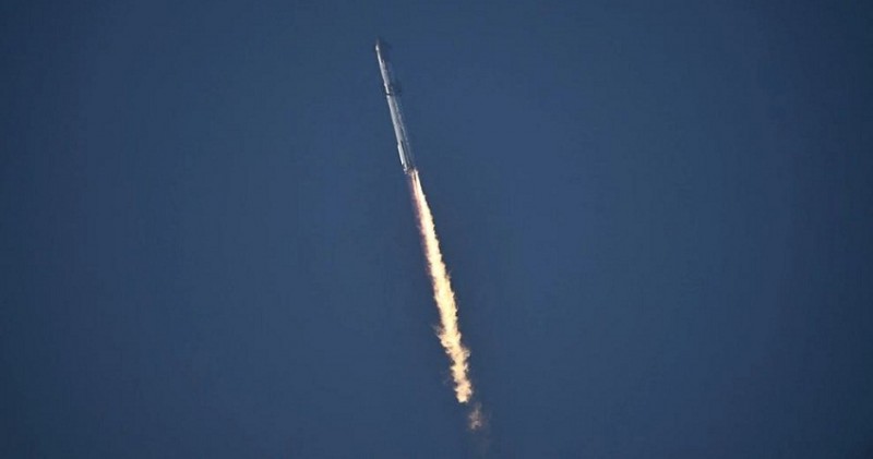 SpaceX's Ambitious Rocket Test Ends in Loss Despite Milestone Achievements