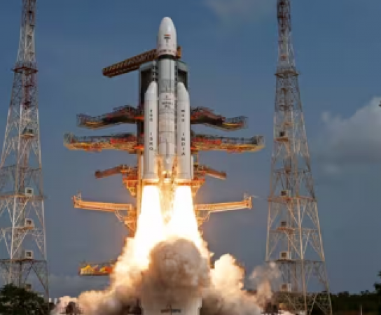(ISRO) launched its LVM3-M3/OneWeb India-2 mission with 36 satellites