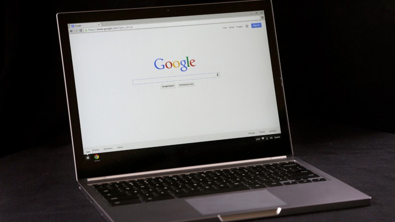 Google enables black mode for its search engine on desktop, The search engine which used to be colorful, will turn out to be monochromatic after the option is selected