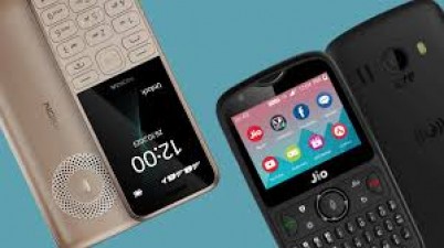 1500 रुपये से कम में मिल रहे हैं ये कीपैड फोन, फ्री म्यूजिक के साथ कर सकेंगे यूपीआई पेमेंट