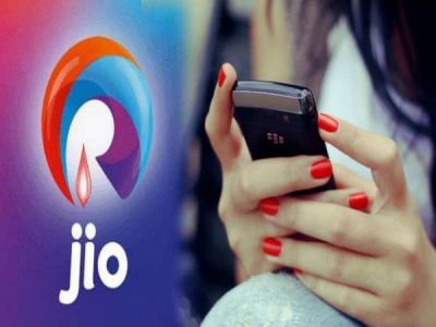 Navratri's biggest gift for JIO users, now the phone will be completely free to air....