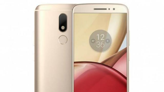 Moto M स्मार्टफोन को 999 रुपए में बना सकते हो अपना