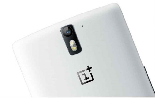 टीना साइट पर लिस्ट हुआ Oneplus 2 Mini स्मार्टफोन