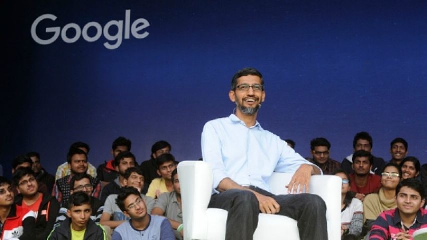 गूगल CEO सुंदर पिचाई -2 हजार का स्मार्टफोन लाने का कर रहे है प्रयास