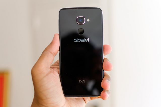 'Alcatel Idol 4S' for Windows 10 launched !