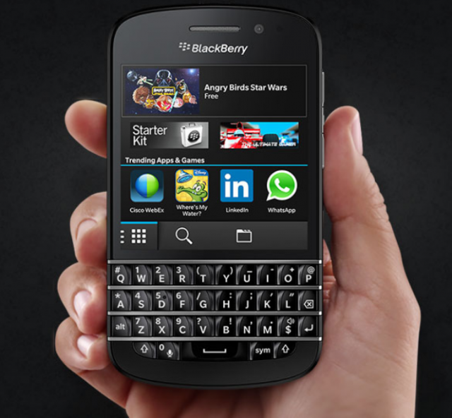 BlackBerry's got one last keyboard smartphone for Its 'Fans'