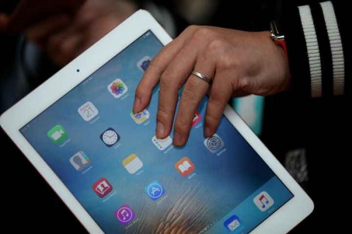 Apple's new iPad without any Home Button
