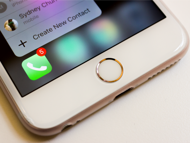 iPhone 7 का होम बटन खराब होने पर एप्पल करेगा मदद