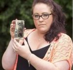गैलेक्सी नोट-7 के बाद  ब्रिटेन में एक महिला के हाथ में फटा Galaxy S7 Edge