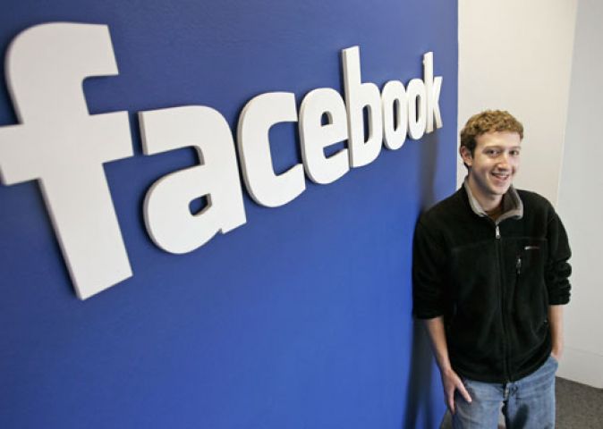 अद्भुत! फेसबुक को पहली बार एक दिन में 1 अरब लोगों ने यूज किया