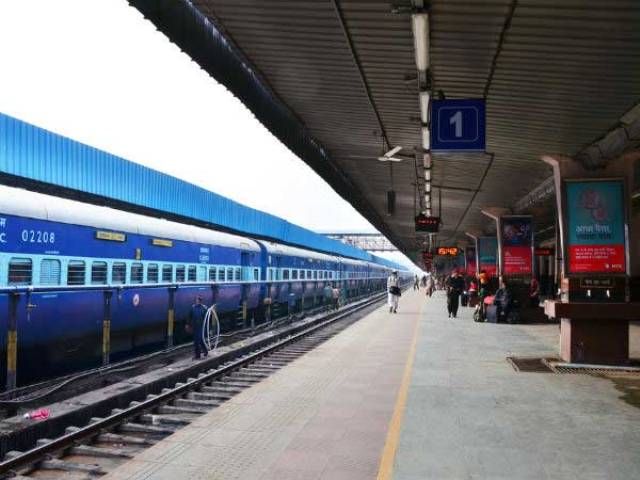 500 भारतीय रेल्वे स्टेशनो पर मिलेगी फ्री Wi-Fi सेवा