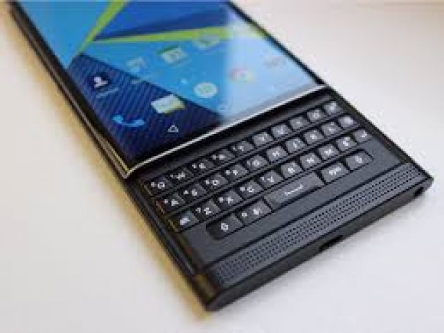 Facebook has decided to drop the Blackberry support