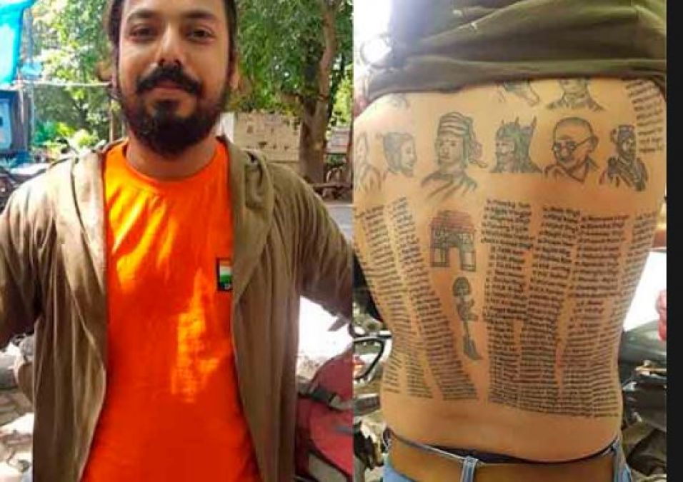 This young man got the names of more than 600 martyrs tattooed on the body, people are shocked to see