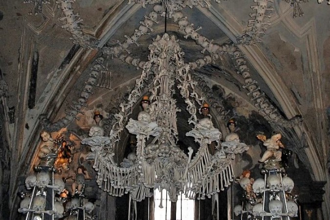 Unique church of world, which is decorated with 70 thousand skeletons