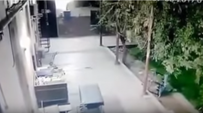 Video : Paranormal Activity कैद हुई CCTV में, देखिए ये वीडियो