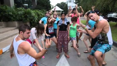 Video : जब इन विदेशियों ने किया पंजाबी गाने पर जमकर डांस