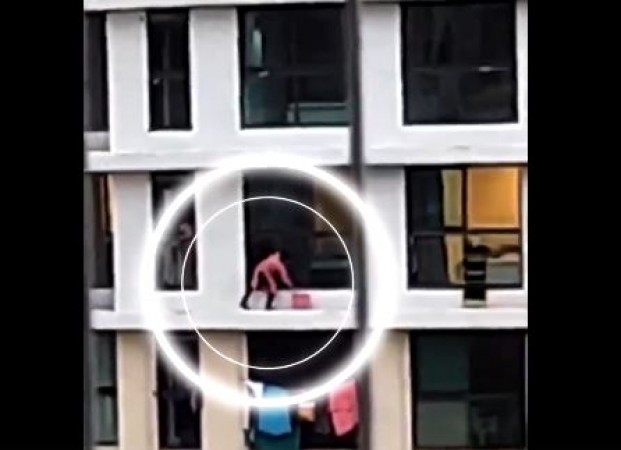 Video of woman cleaning window on 16th floor of Mumbai goes viral