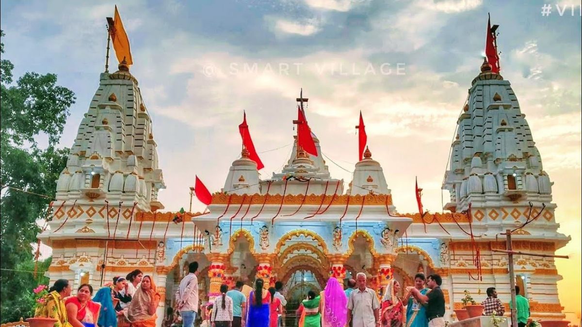 This Dwarkadhish temple has 2200 years old history, Know here