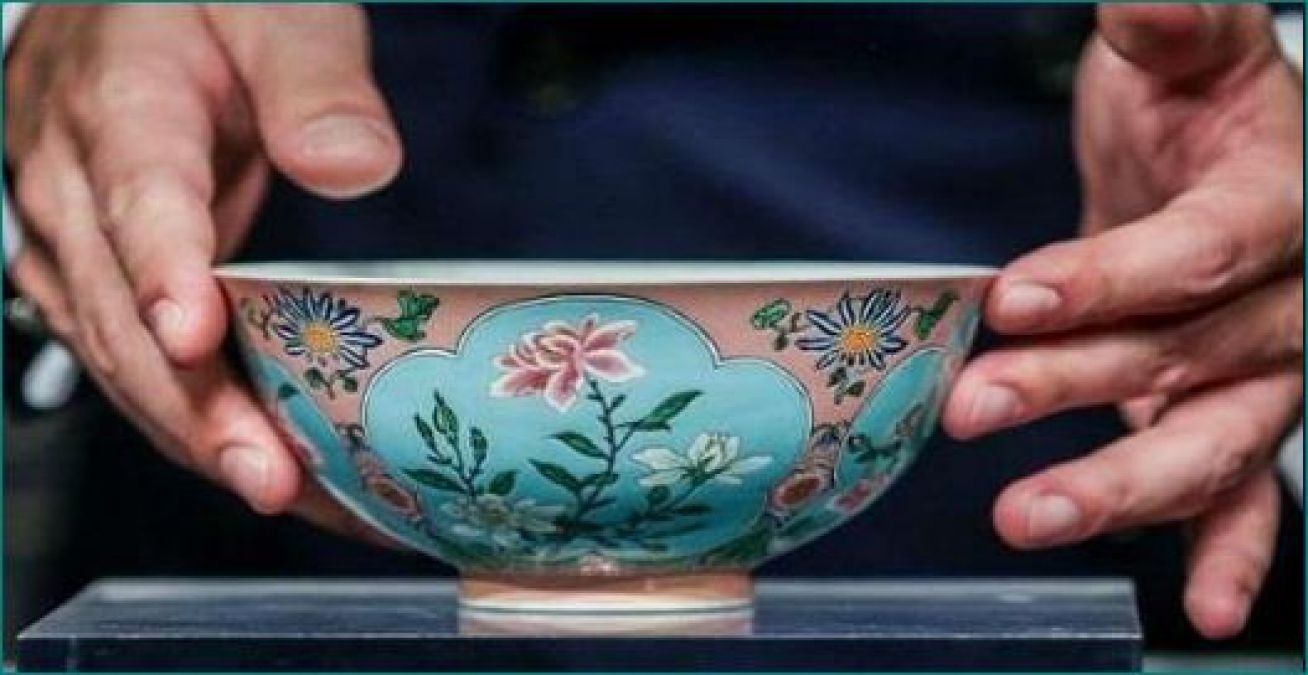 Couple becomes millionaires after finding an antique bowl