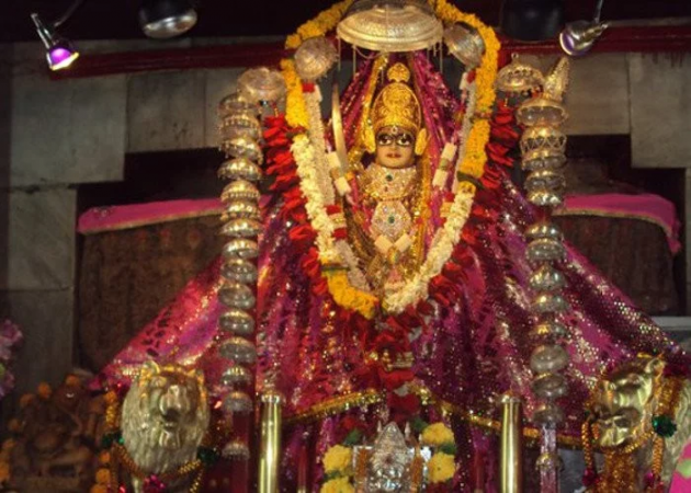 भारतीय सेना की रक्षा कर रहा देवी माँ का ये मंदिर, हर बम हो जाता है फुस्स