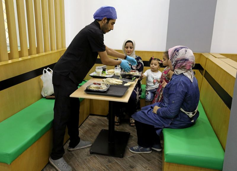 मिस्त्र में है एक ऐसा होटल, जहाँ डॉक्टर्स करते हैं खाना सर्व